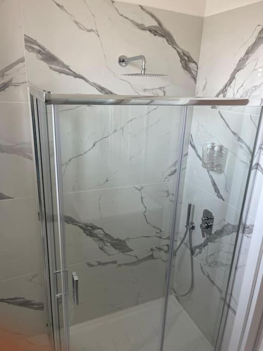 L'Aurora House Apartman Nápoly Kültér fotó