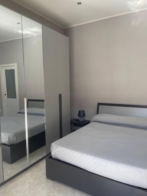 L'Aurora House Apartman Nápoly Kültér fotó